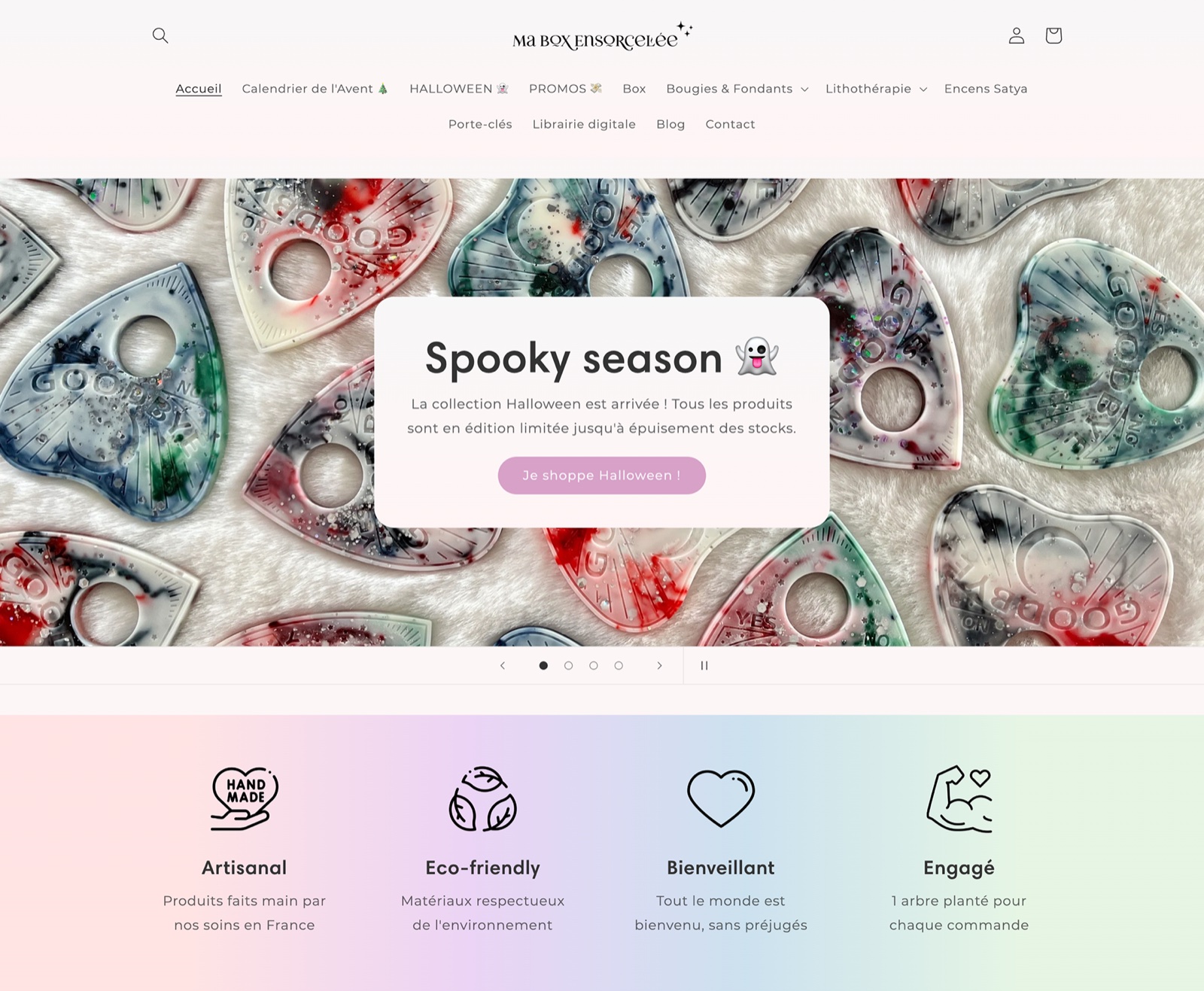 Ma Box Ensorcelée online shop homepage, with handmade resin pieces and the Halloween collection banner